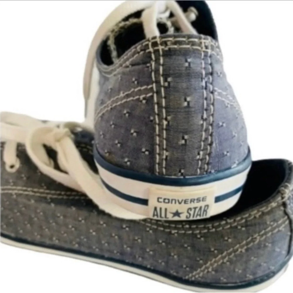 Converse Blue Sneakers with White Accents Sz 8 - Picture 5 of 7